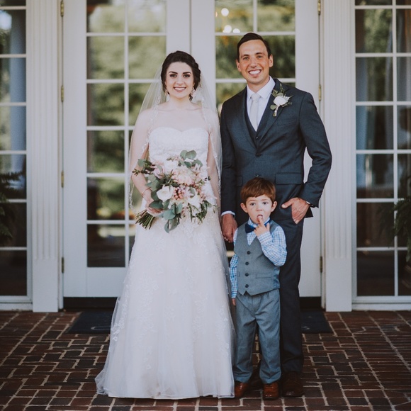 DAVID’S BRIDAL | Sweetheart A-Line Tulle & Lace Wedding Dress - Picture 6 of 7